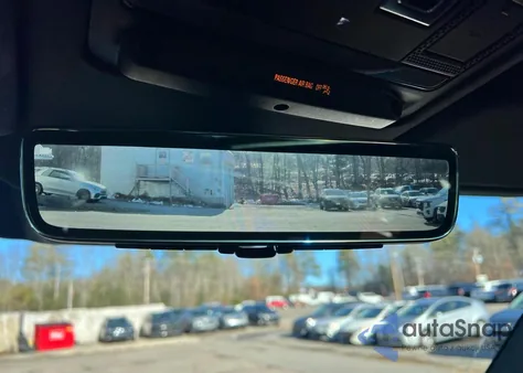 2022 Land Rover Defender 110 Xs Edition z USA, uszkodzony, nr VIN SALEW7RU6N2097910